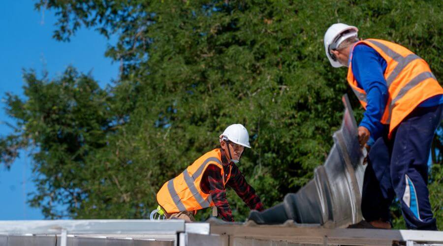 Expert new roof installation services in Menomonee Falls, WI